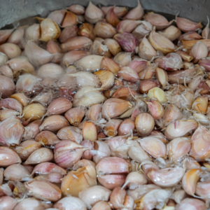  soaking method: how to peel garlic gloves easily 